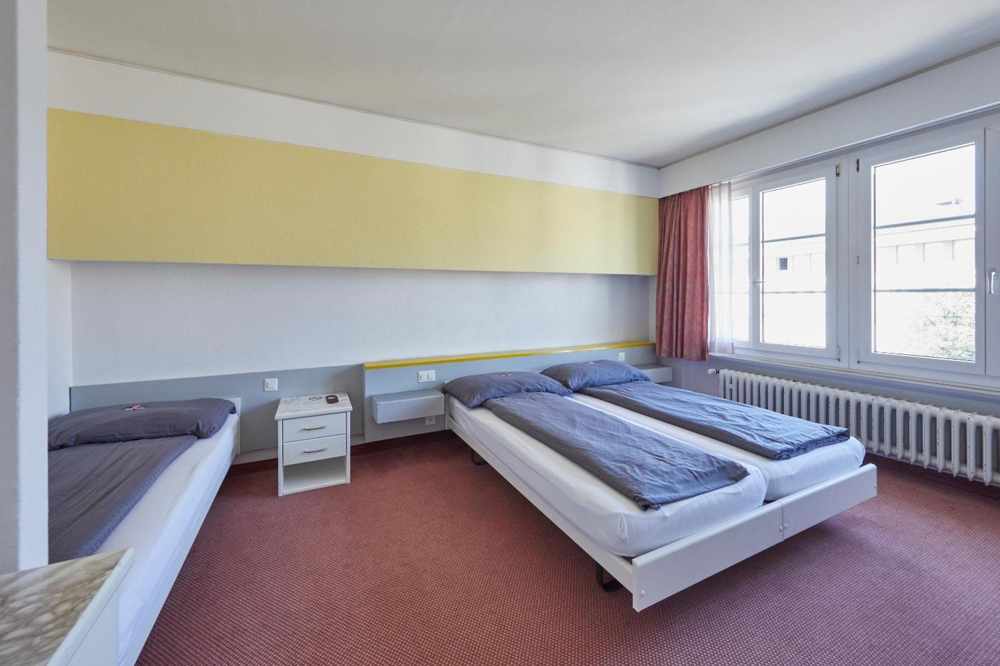 Hotel Rotes Haus Brugg  Ngoại thất bức ảnh