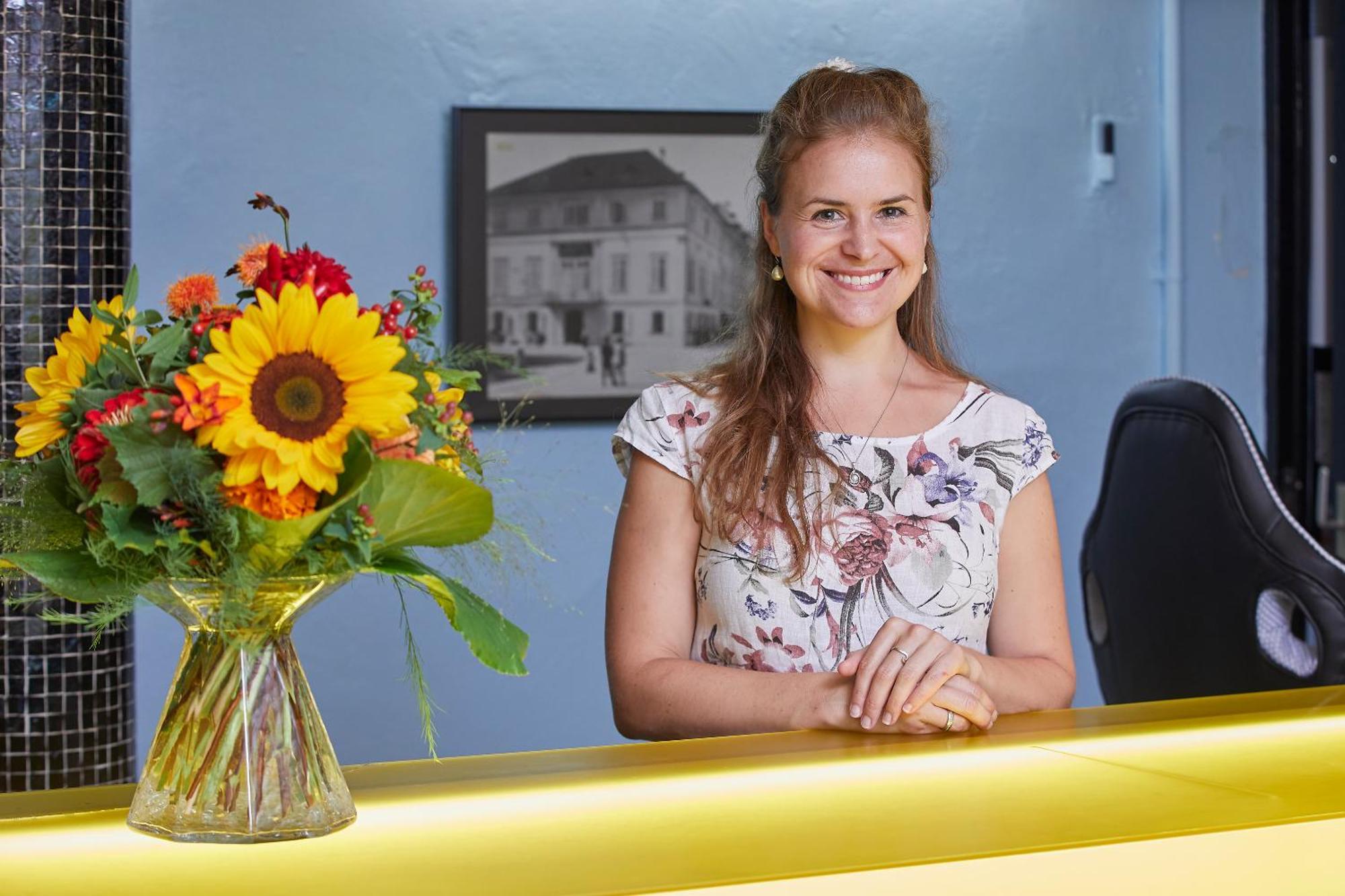 Hotel Rotes Haus Brugg  Ngoại thất bức ảnh